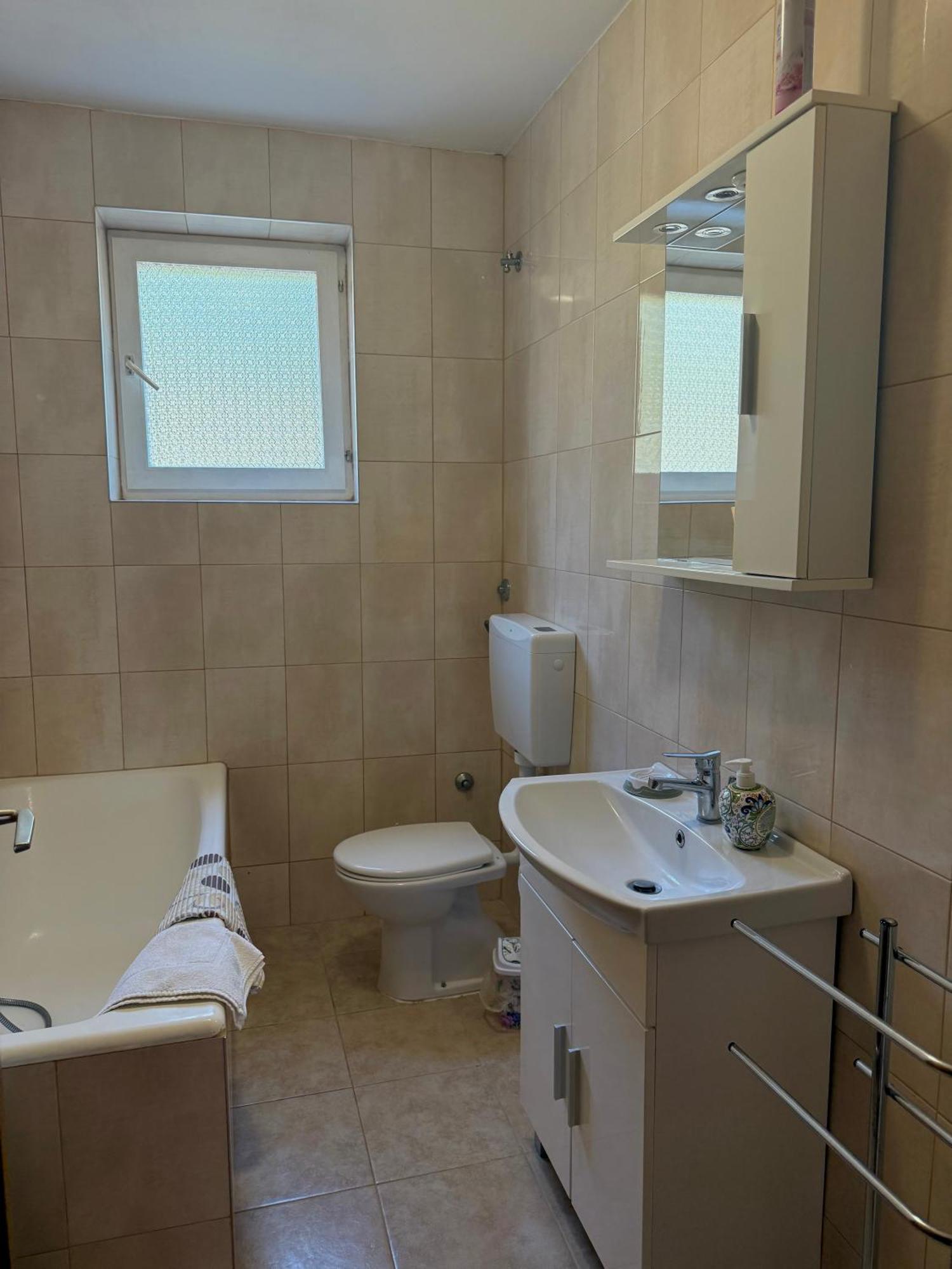 Biserka Apartment Selce